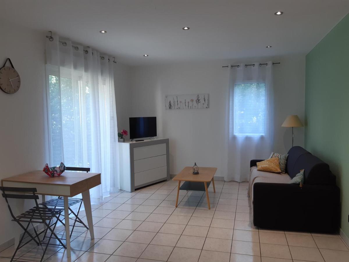 Charmante Maison A Payzac Promos Dernieres Dispo Ete Exterior foto